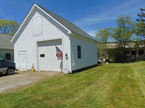 37 Fairbanks Street Keene NH 03431