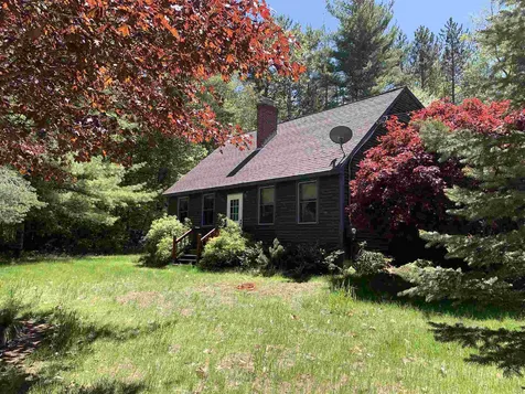 3 Blackberry Lane Raymond NH 03077