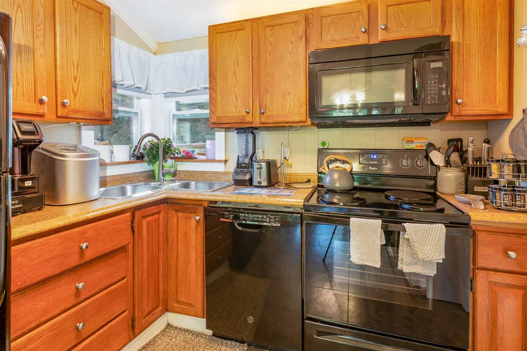 12 Chalet Drive Gilford NH 03249