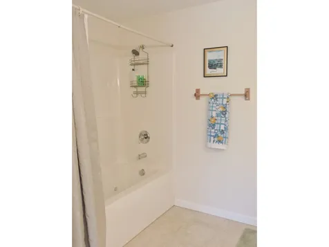 127 Aikey Lane Colchester VT 05446