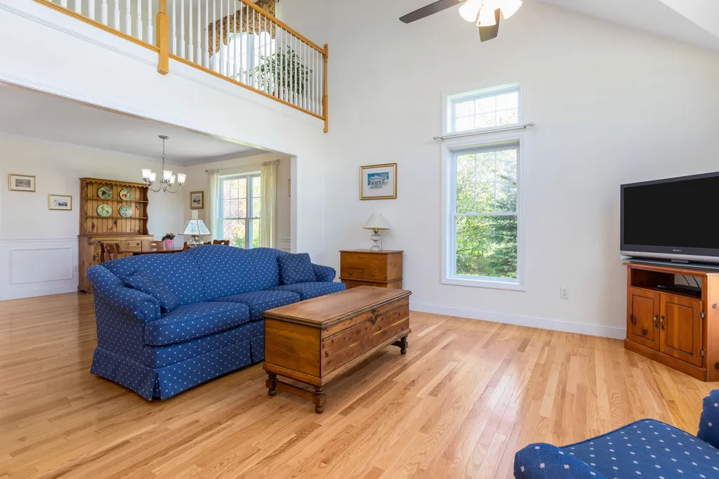 44 Emerald Lane Dover NH 03820