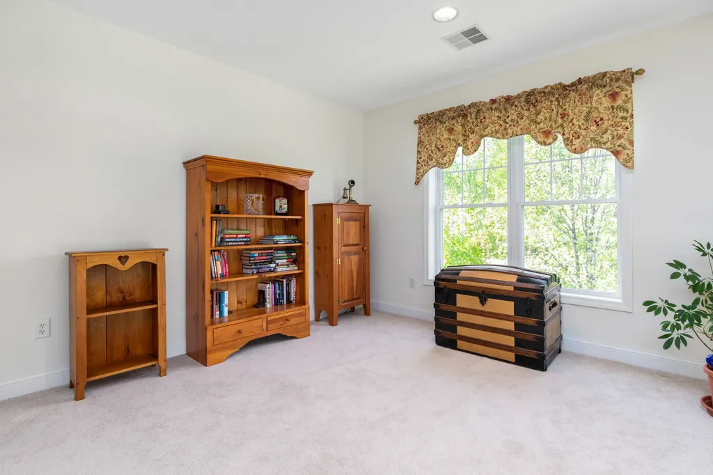 44 Emerald Lane Dover NH 03820
