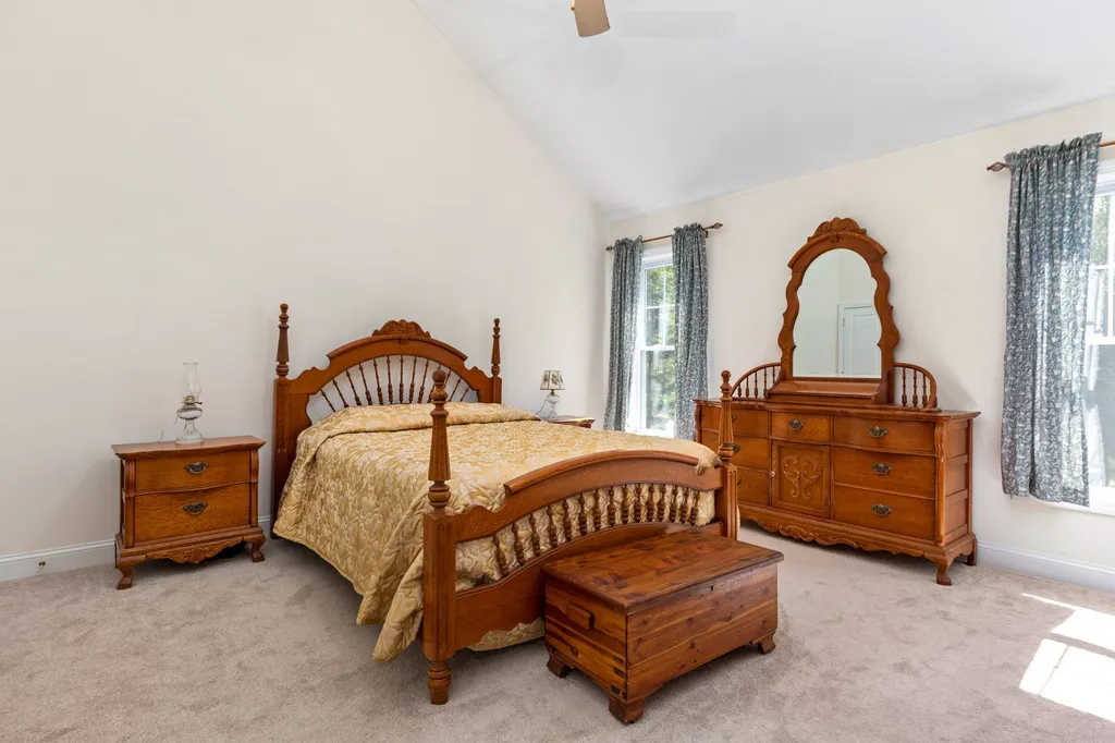 44 Emerald Lane Dover NH 03820
