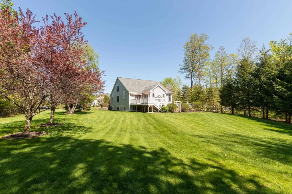 44 Emerald Lane Dover NH 03820