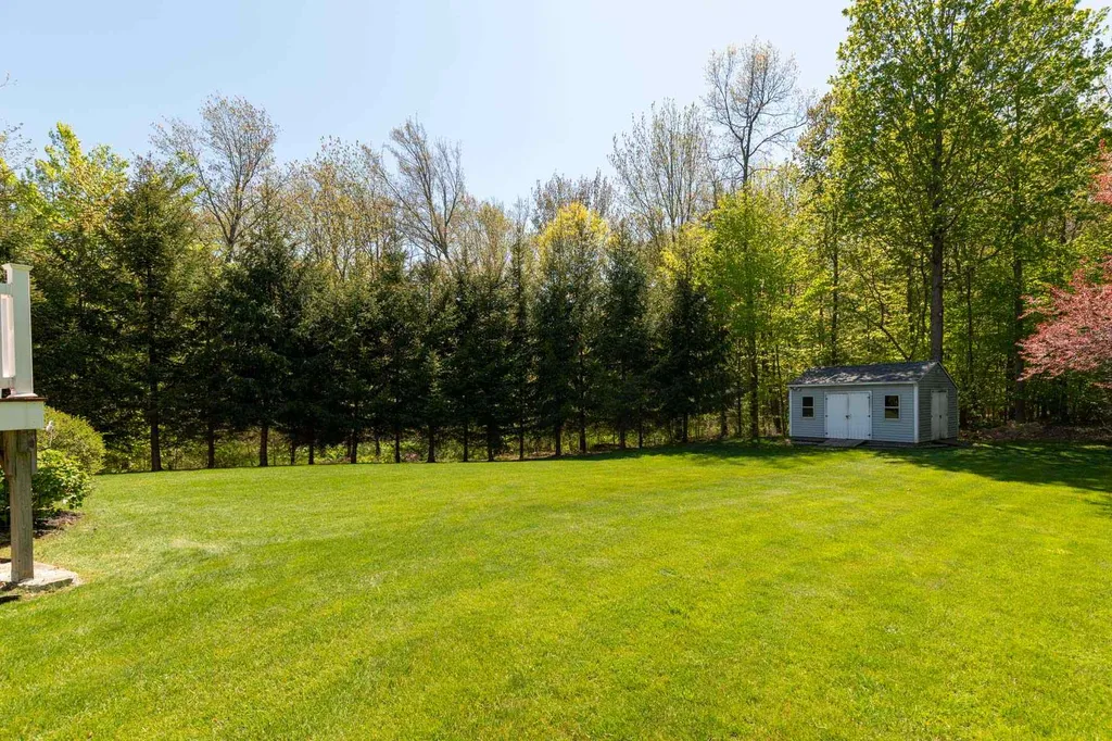 44 Emerald Lane Dover NH 03820