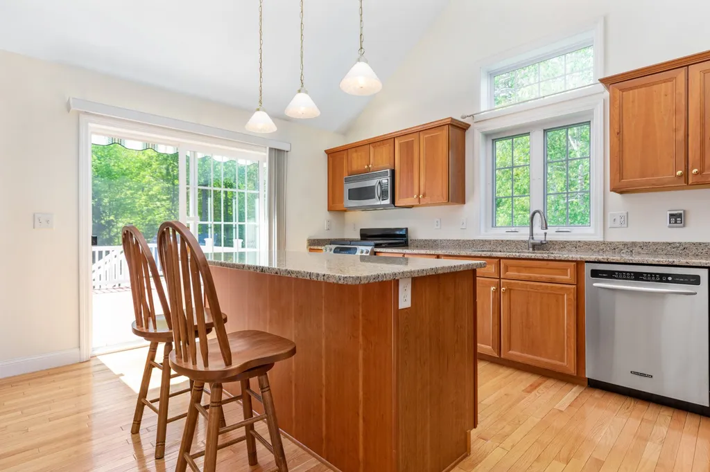 44 Emerald Lane Dover NH 03820