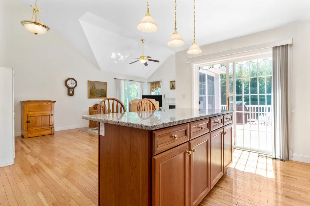 44 Emerald Lane Dover NH 03820