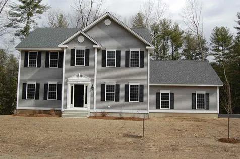 13 Brenda Lane Merrimack NH 03054
