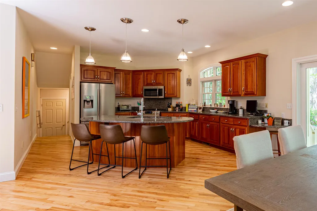 446 Central Road Rye NH 03870