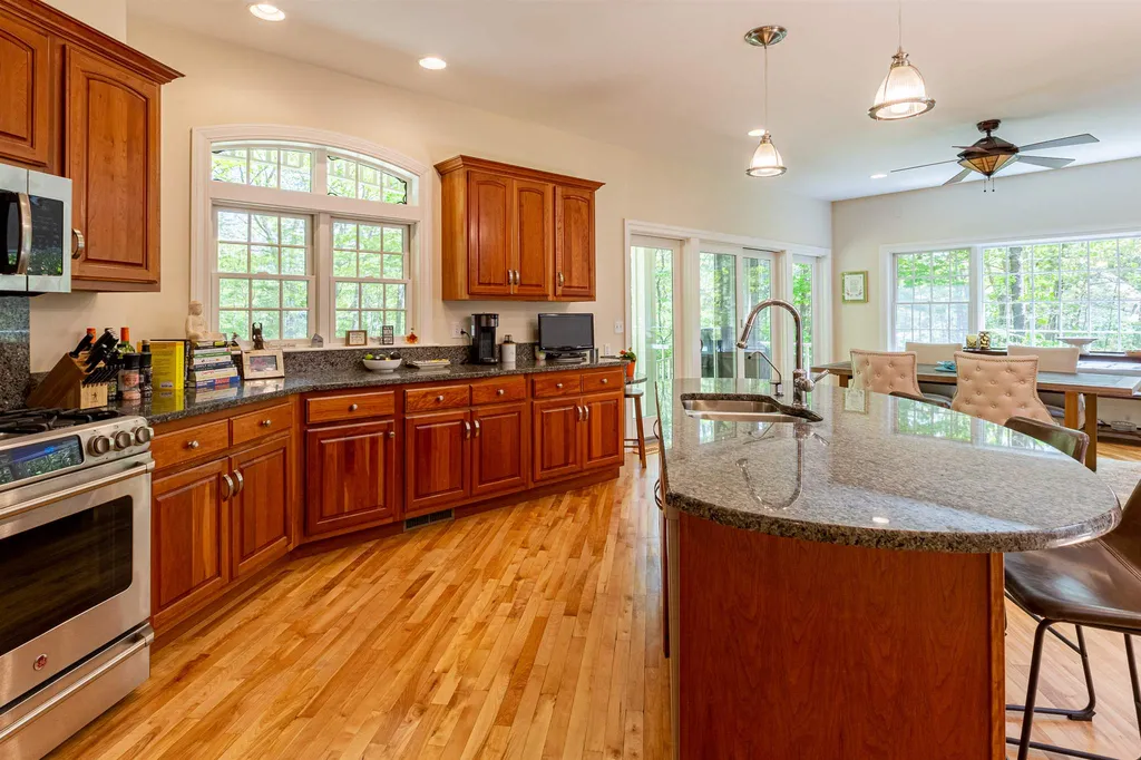 446 Central Road Rye NH 03870