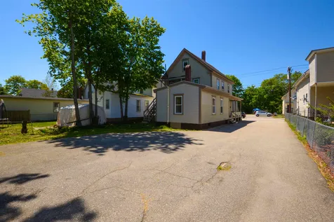 58 Lafayette Street Rochester NH 03867