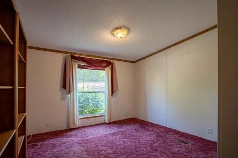 58 Country Lane Fremont NH 03044