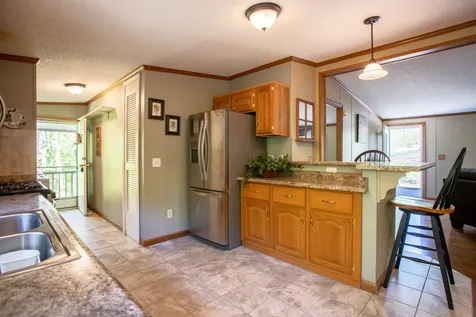 58 Country Lane Fremont NH 03044