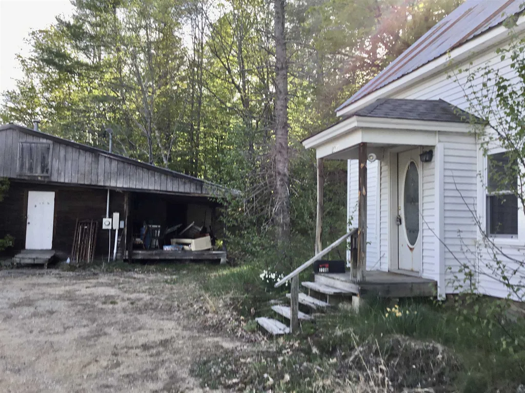 2206 Nh Route 16 Albany NH 03818