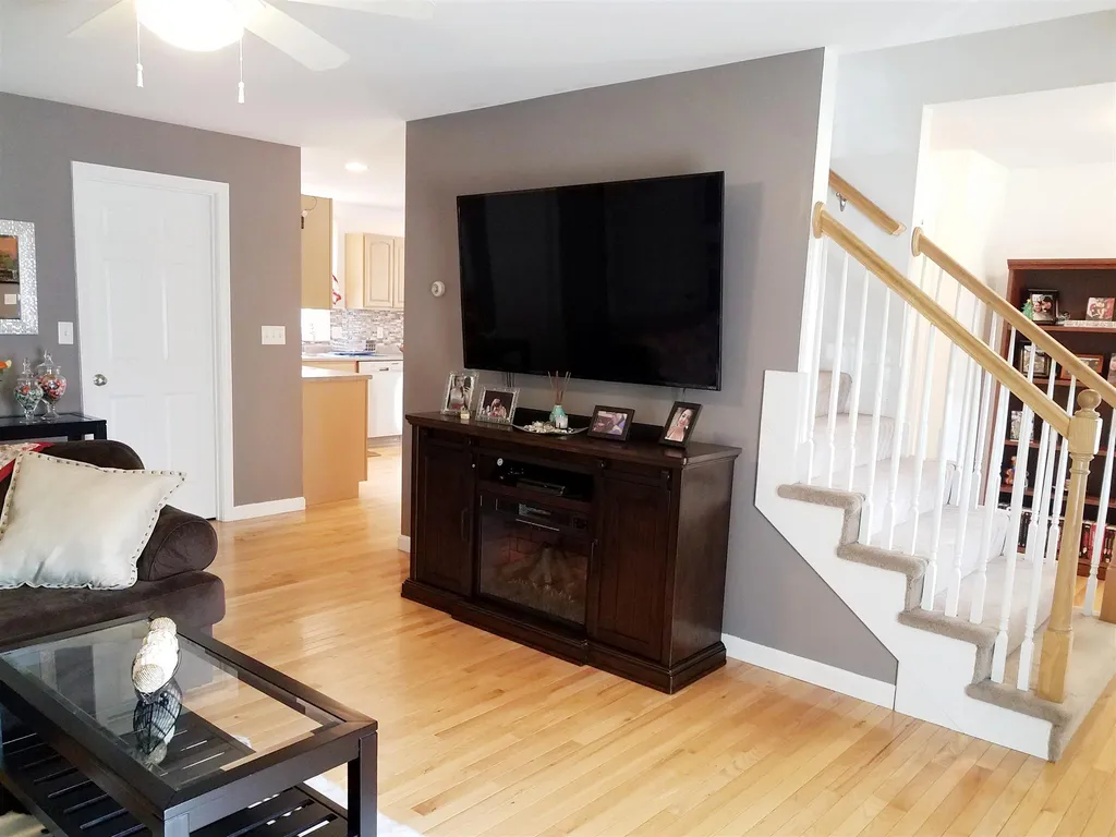 23 Katie Lane Rochester NH 03868