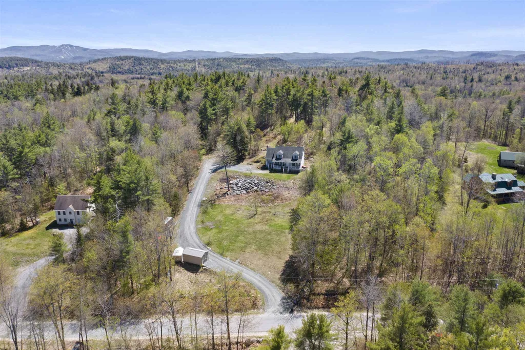 566 Hogg Hill Road Springfield NH 03284