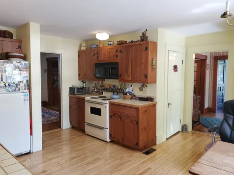 9 Dorrance Street Windsor VT 05089