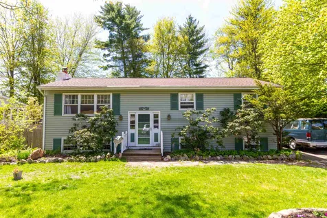 7 Scotsdale Road South Burlington VT 05403