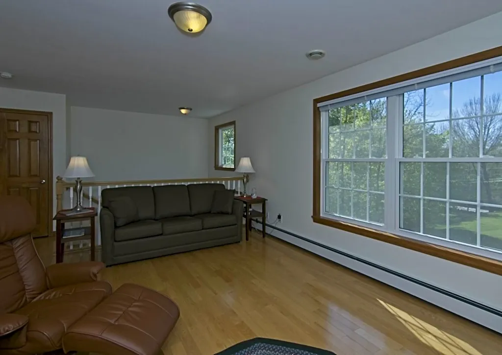 424 Old Bristol Road New Hampton NH 03256