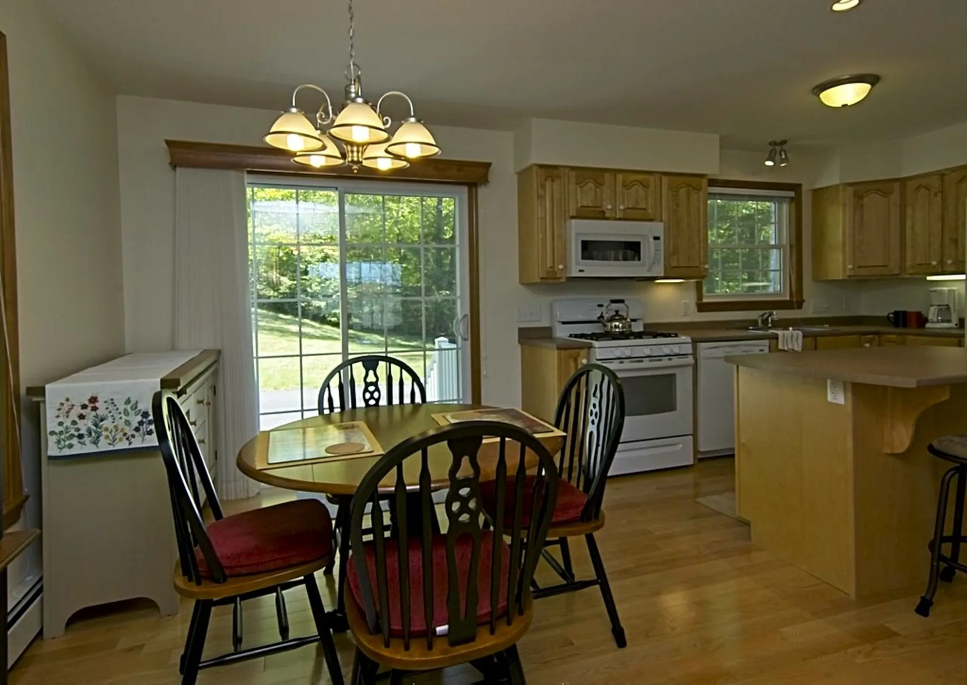 424 Old Bristol Road New Hampton NH 03256