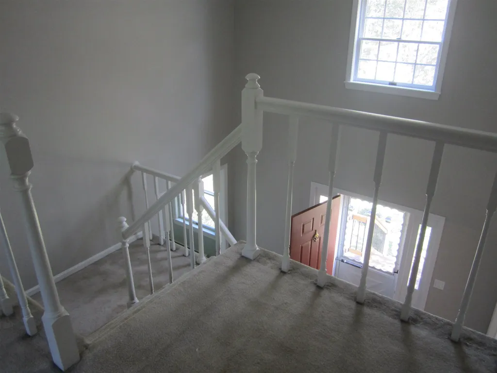 4 Cortland Circle New Hampton NH 03256