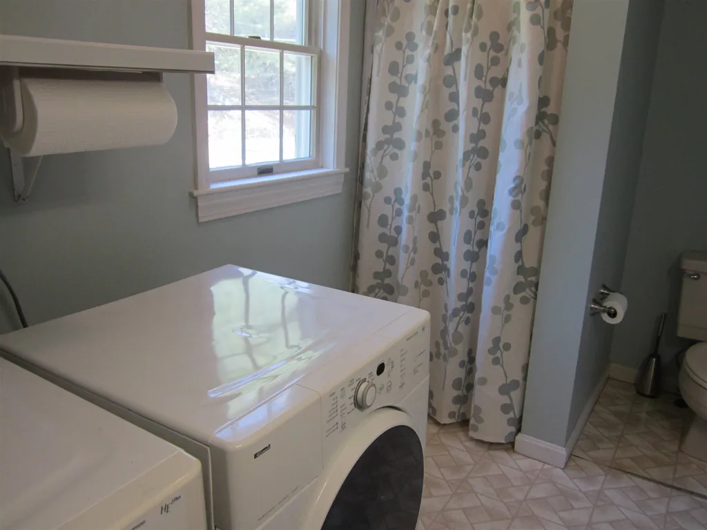 4 Cortland Circle New Hampton NH 03256