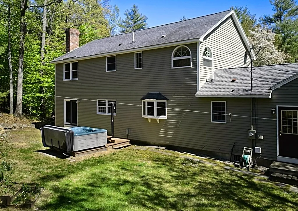 4 Cortland Circle New Hampton NH 03256