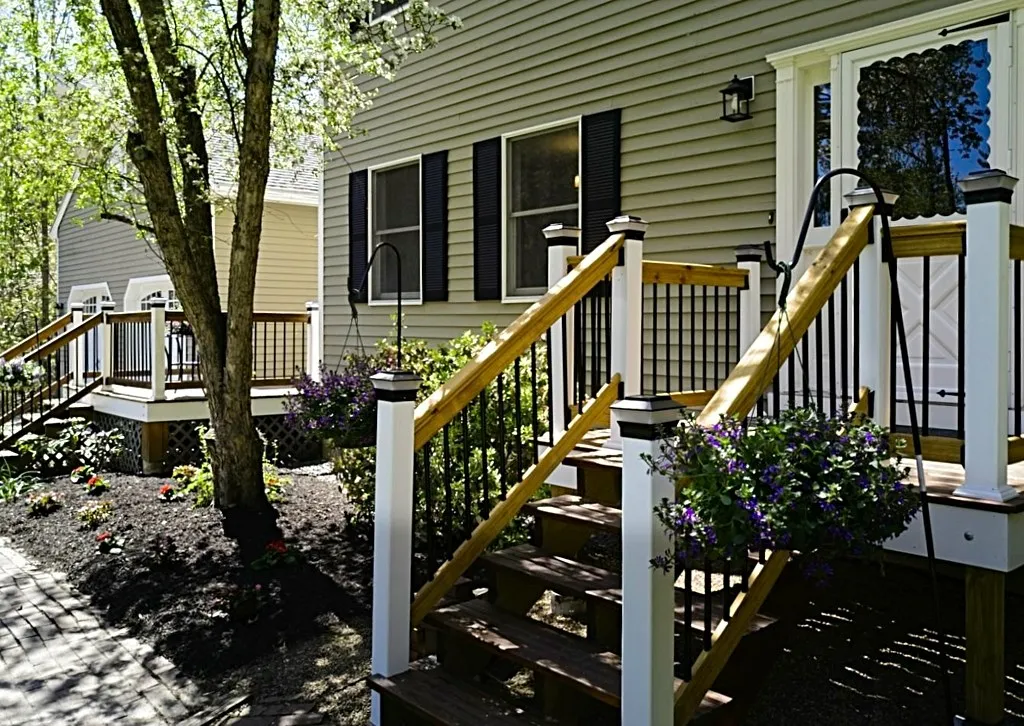 4 Cortland Circle New Hampton NH 03256