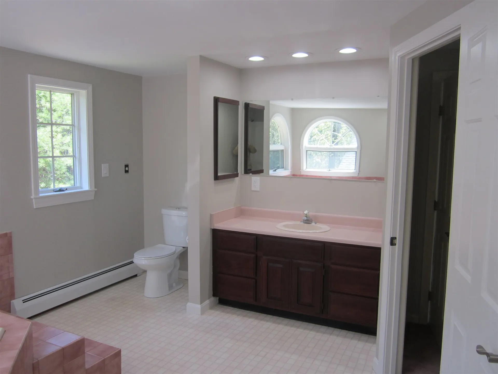 4 Cortland Circle New Hampton NH 03256