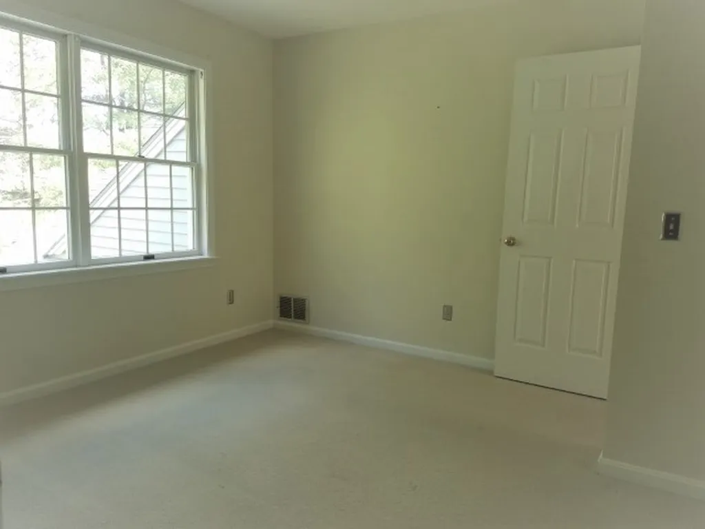 11 Morgan Lane Keene NH 03431