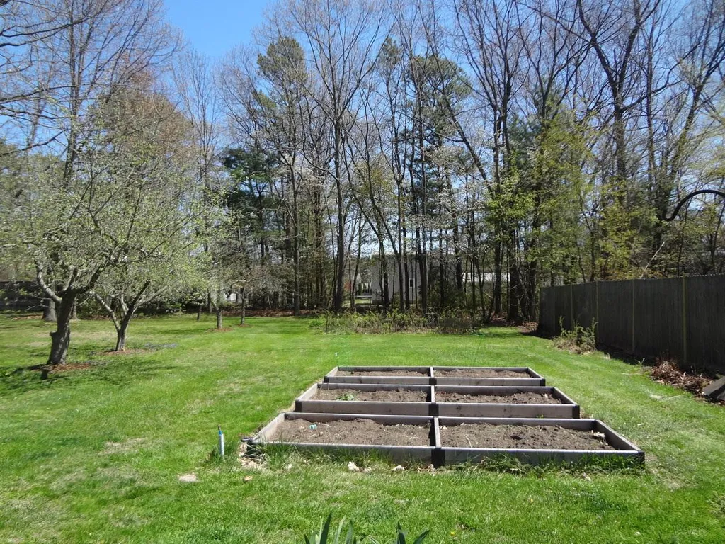 227 River Road Colchester VT 05446