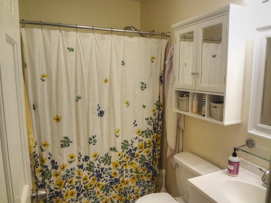 227 River Road Colchester VT 05446
