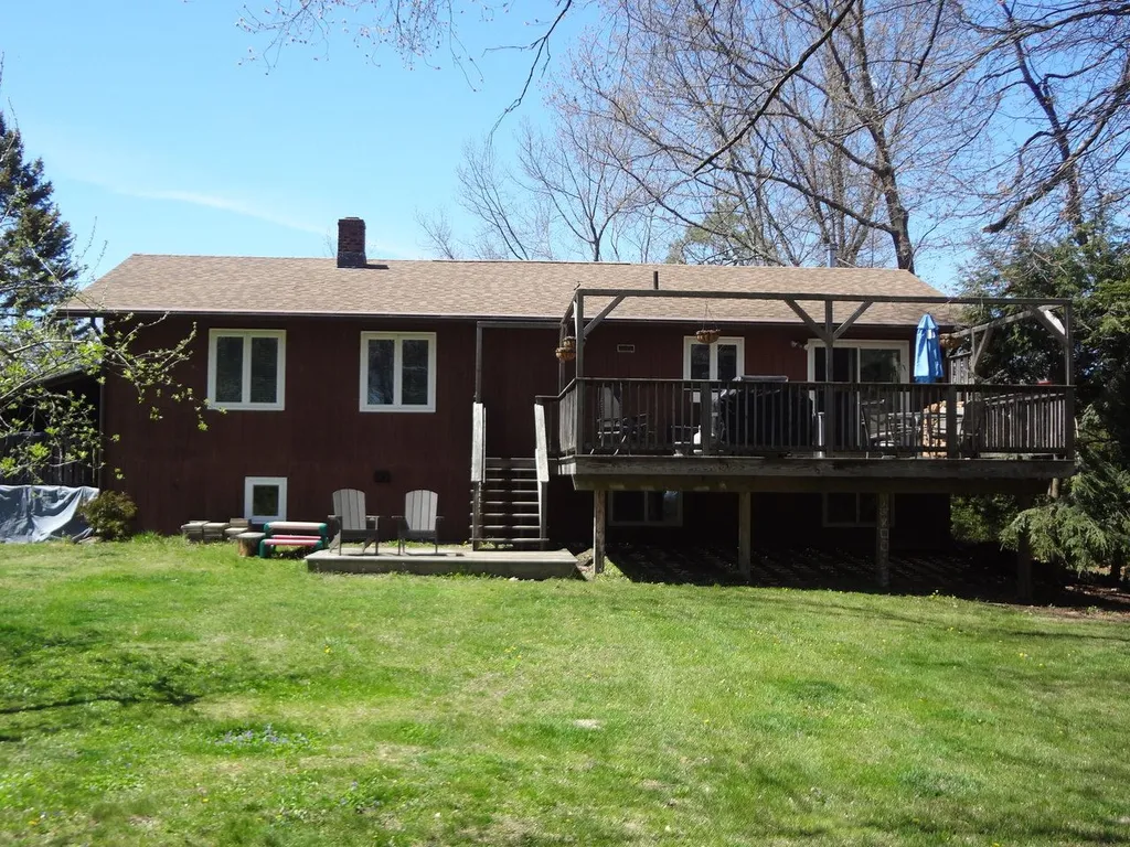 227 River Road Colchester VT 05446