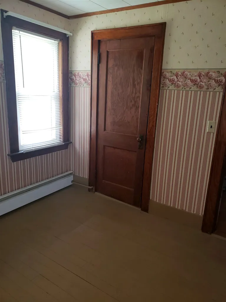 6 Beauregard Street Claremont NH 03743