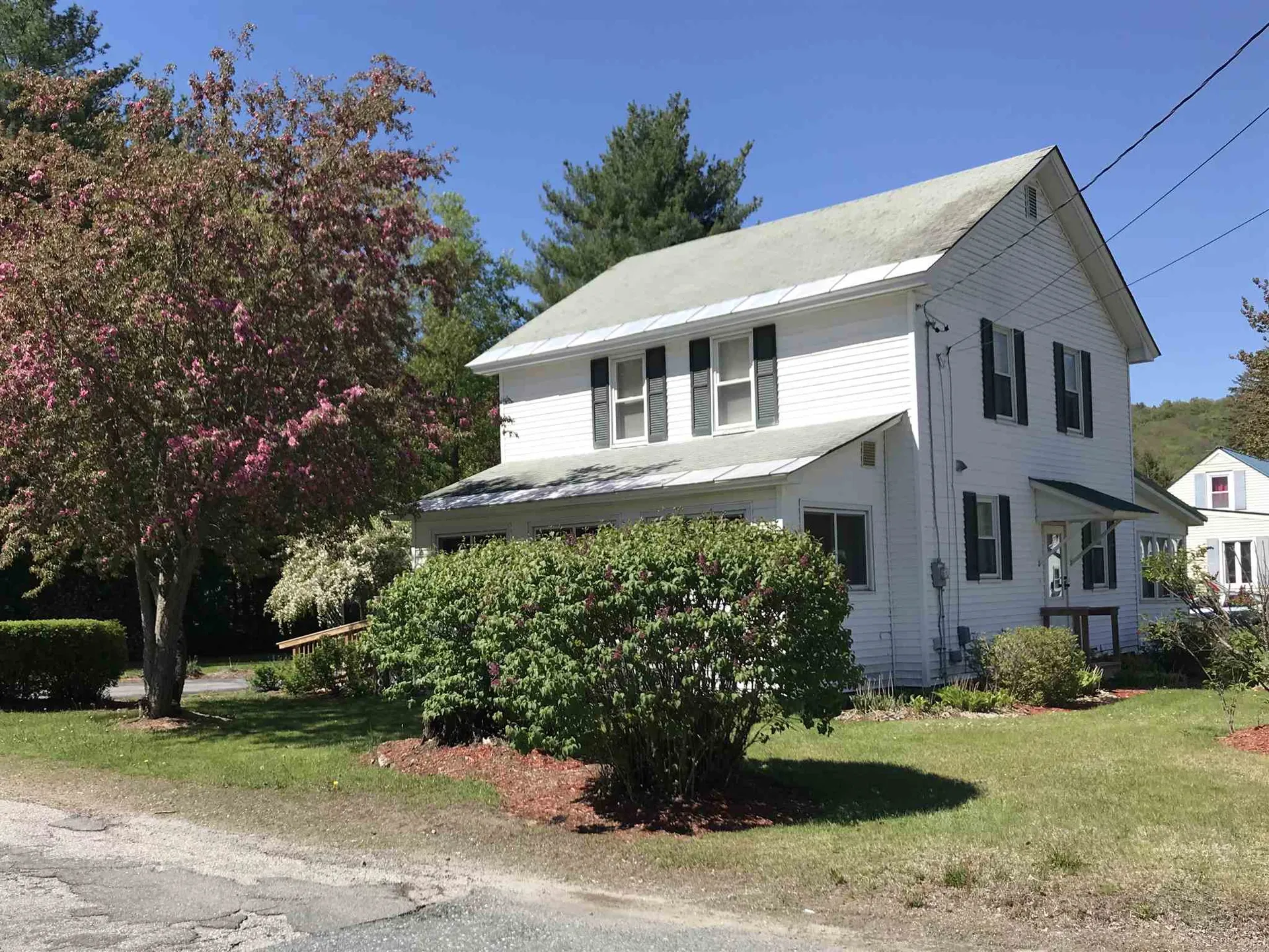 6 Beauregard Street Claremont NH 03743