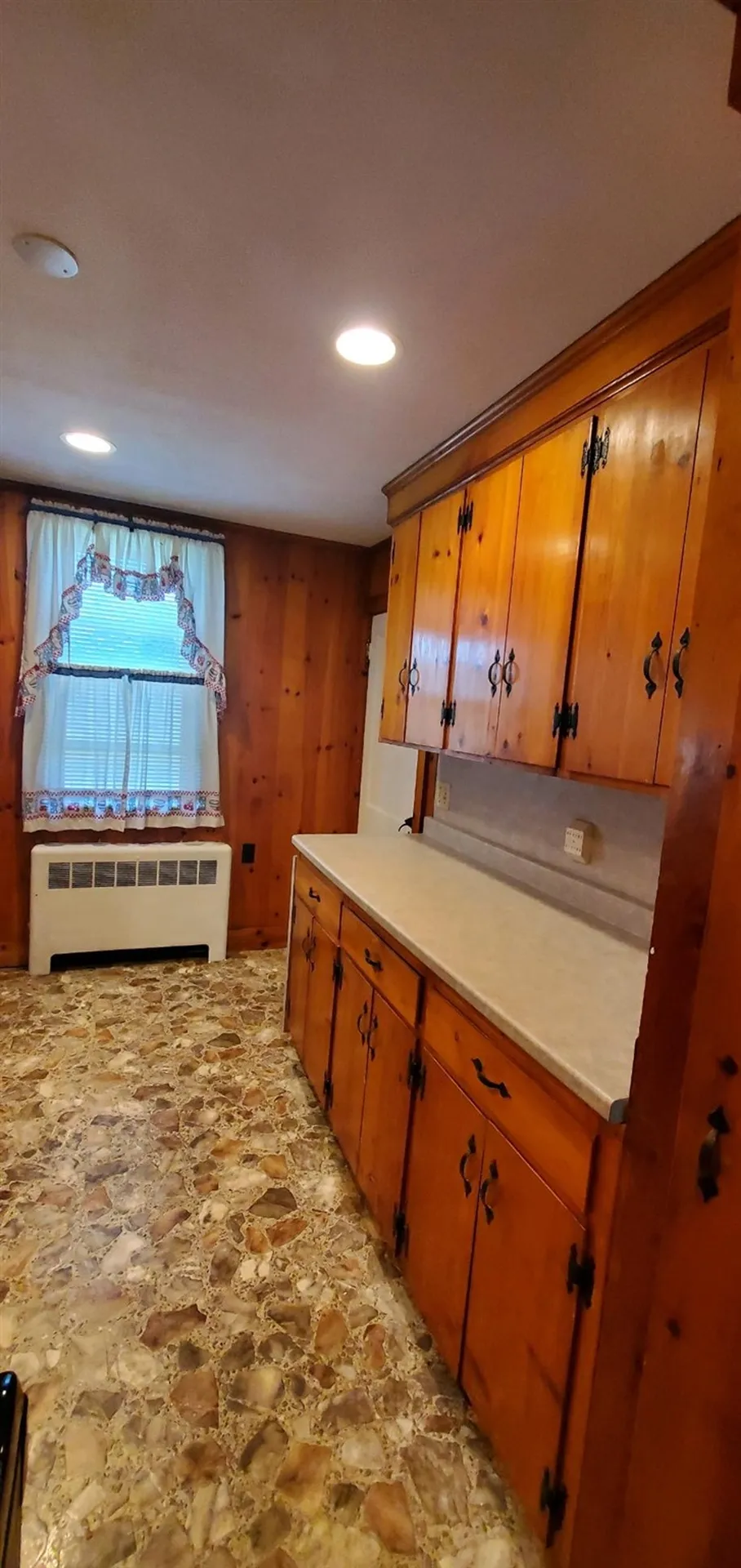6 Beauregard Street Claremont NH 03743
