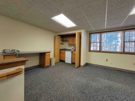 636 W. Main Street Tilton NH 03276