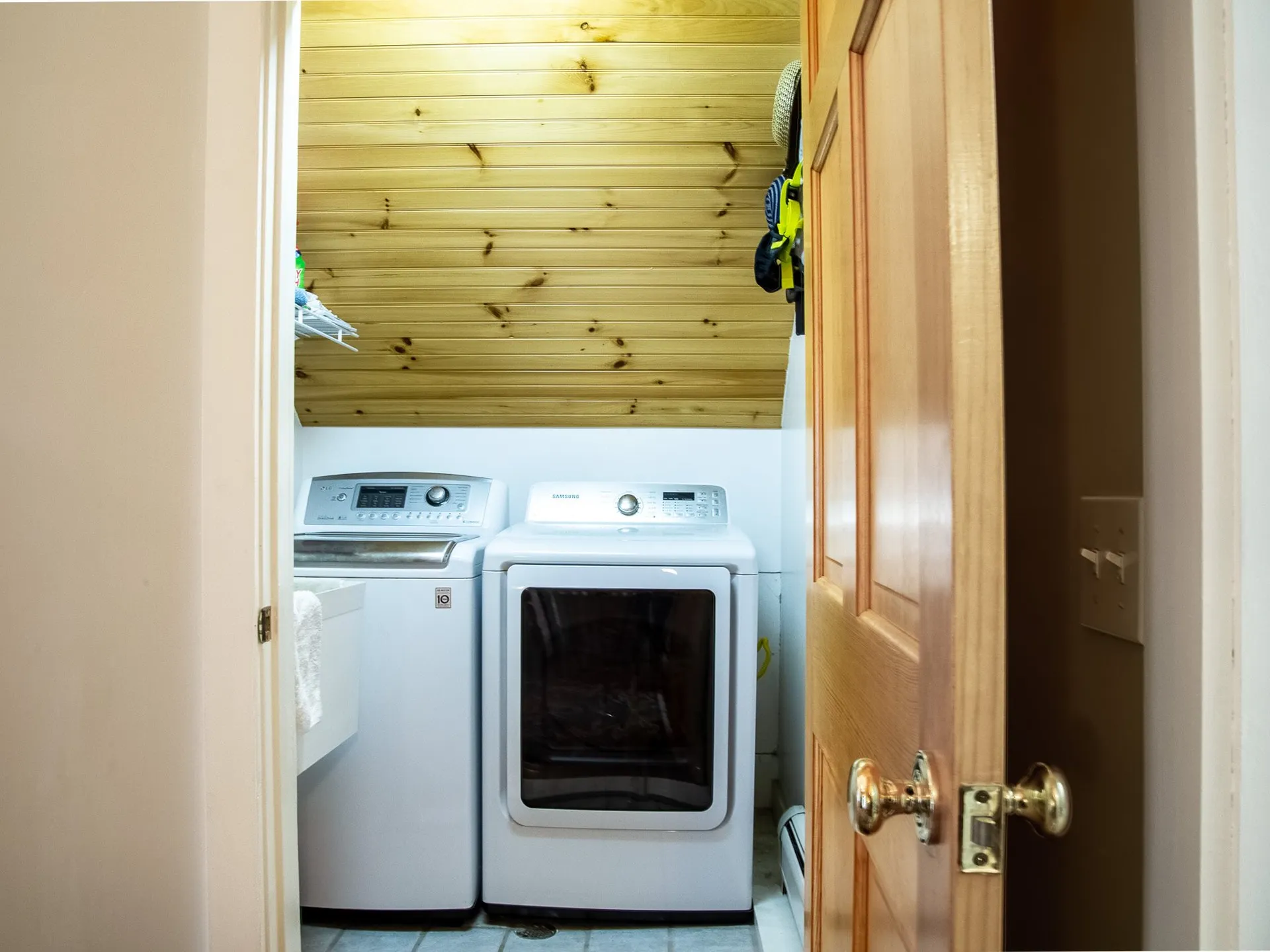 411 West Hill Extension Warren VT 05674