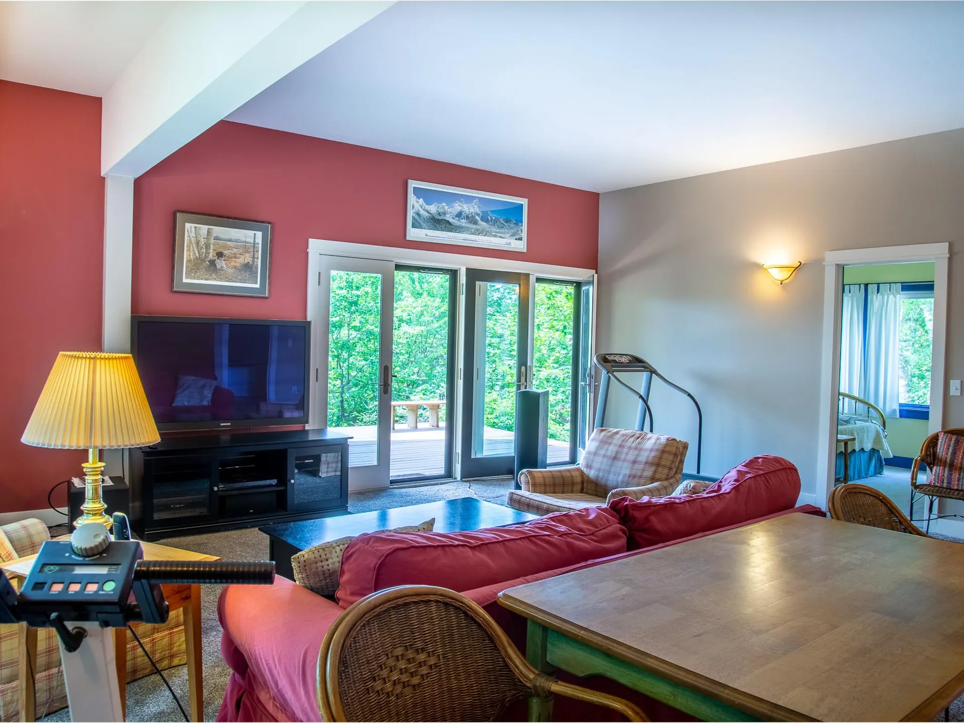 411 West Hill Extension Warren VT 05674