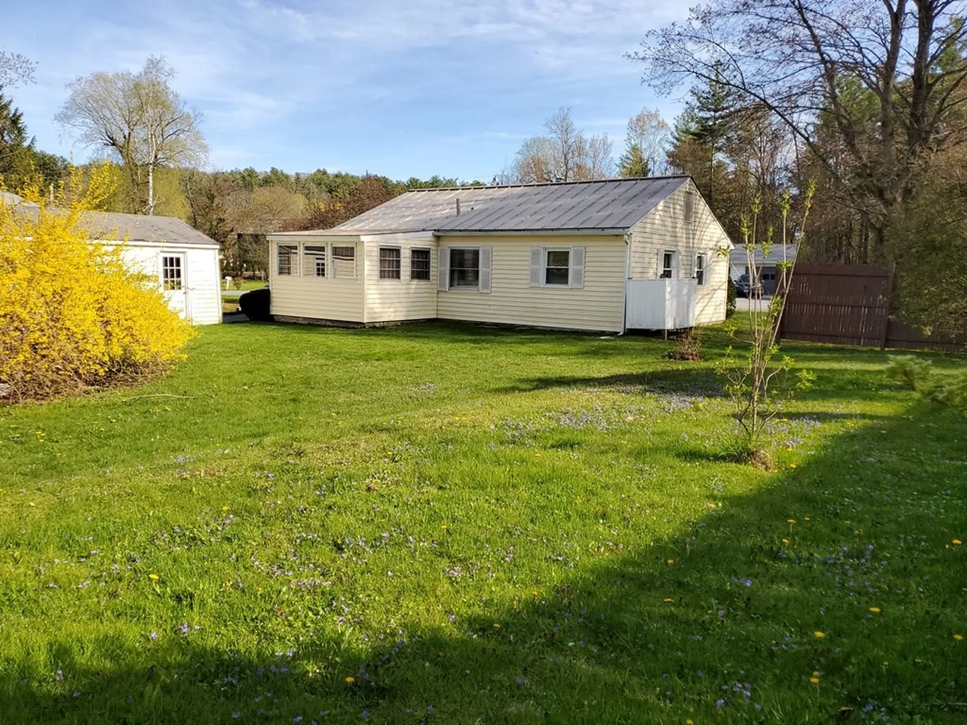 9 Highlandview Road Claremont NH 03743