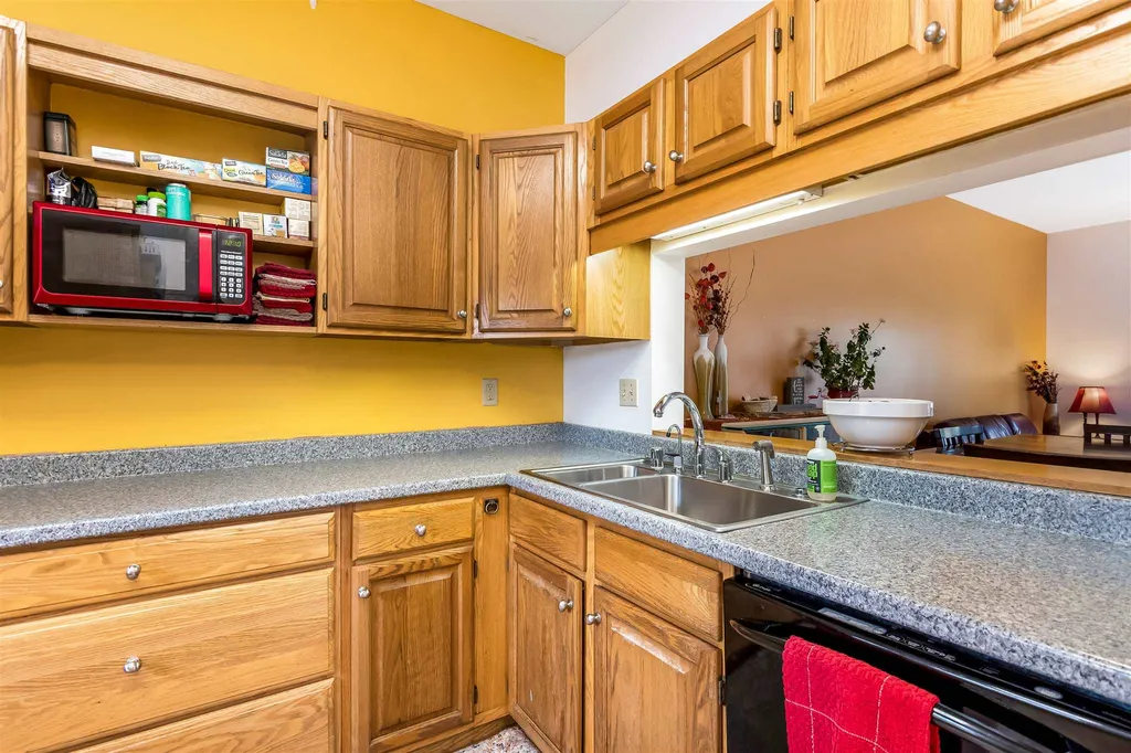 33 Read Road Williston VT 05495
