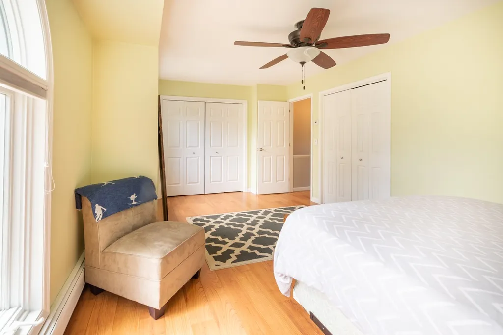 33 Harbor View Road South Burlington VT 05403
