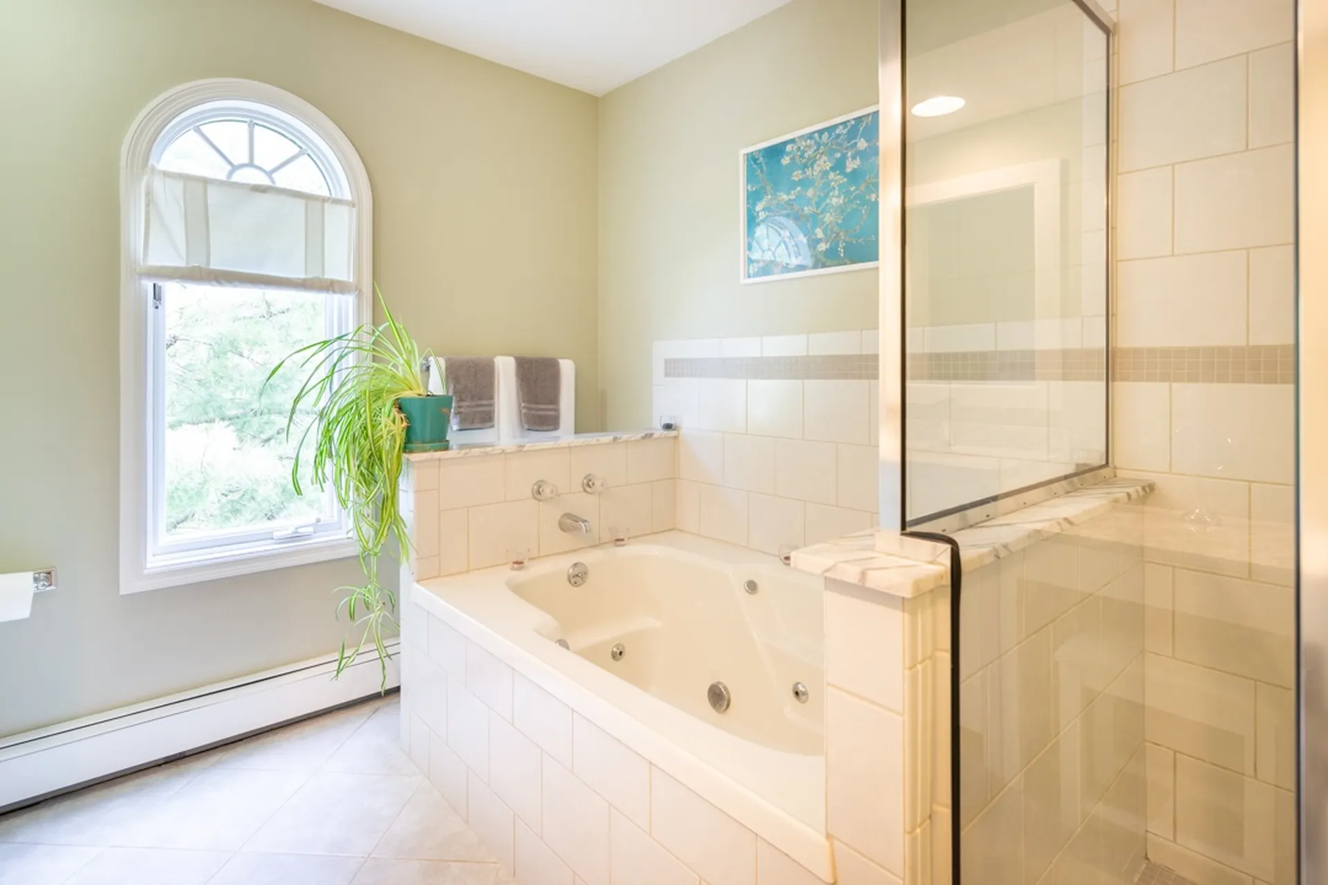 33 Harbor View Road South Burlington VT 05403