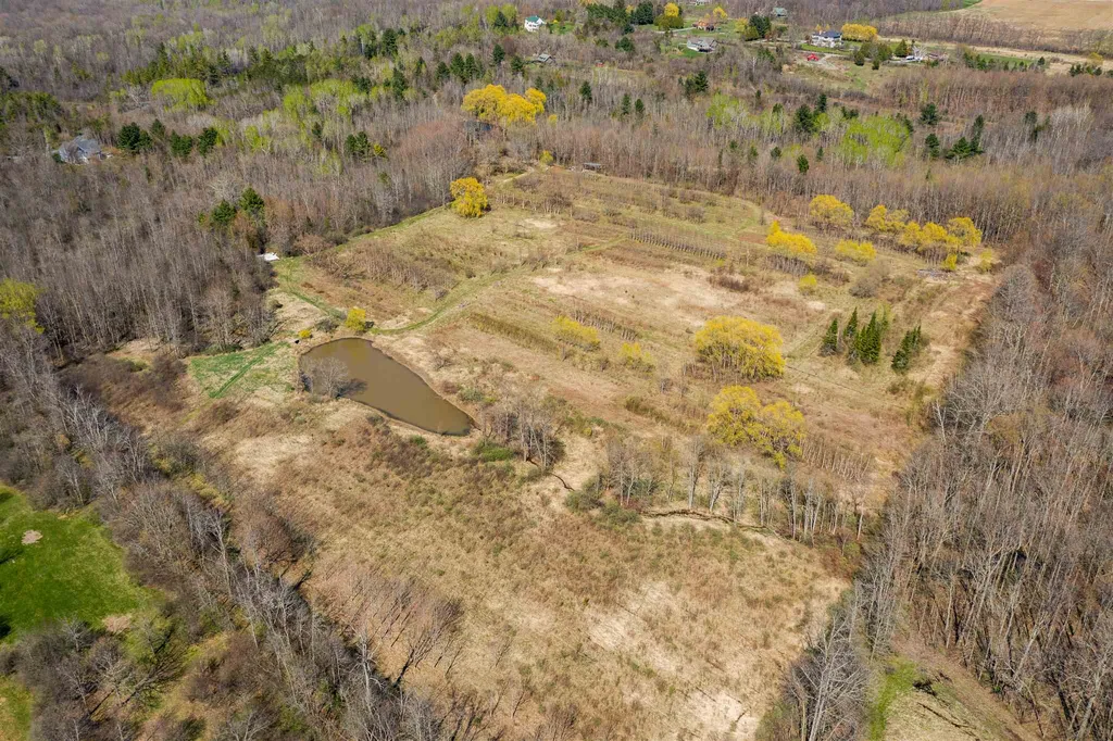 251 Tamarack Road Charlotte VT 05445