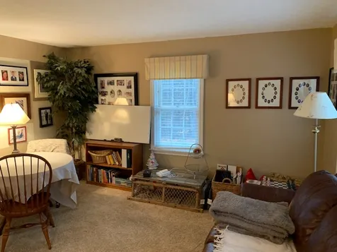 18 Lantern Lane Londonderry NH 03053