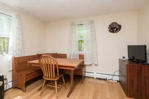 29 Crestview Terrace Stratham NH 03885