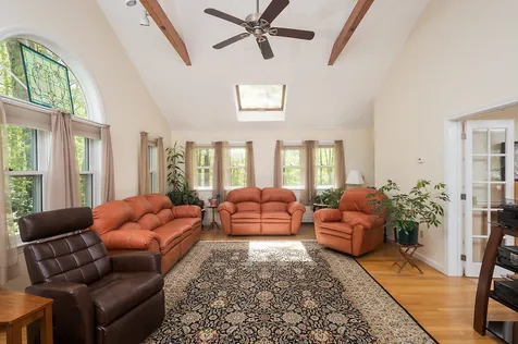 29 Crestview Terrace Stratham NH 03885