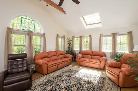 29 Crestview Terrace Stratham NH 03885
