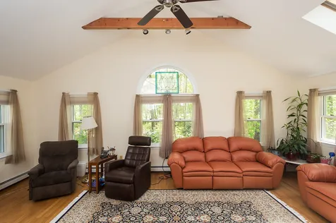 29 Crestview Terrace Stratham NH 03885