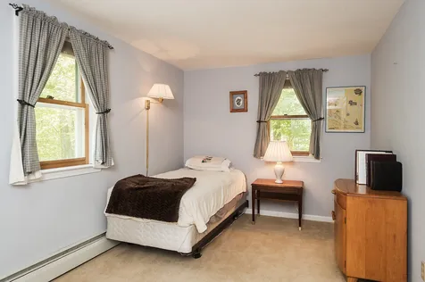 29 Crestview Terrace Stratham NH 03885